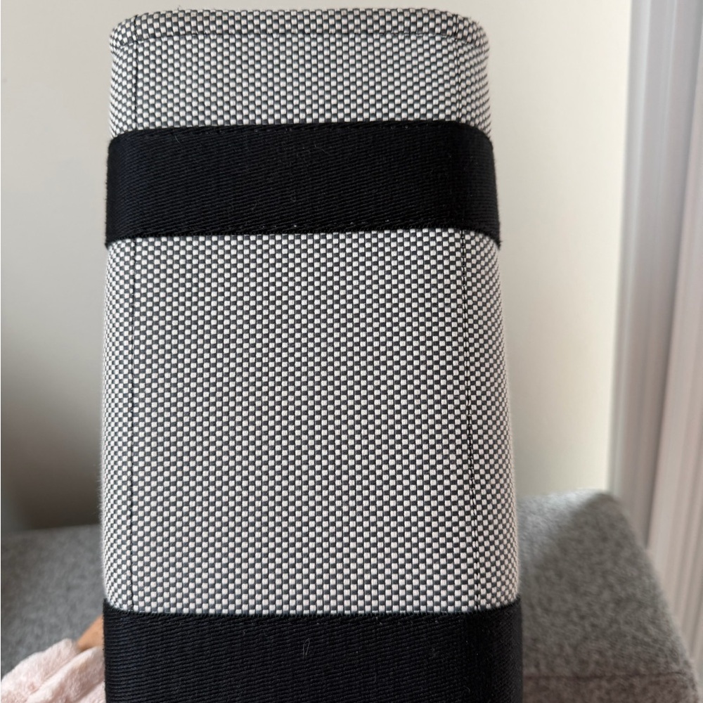 Two-Tone Canvas 4.5L Lululemon - Picture 8 of 8